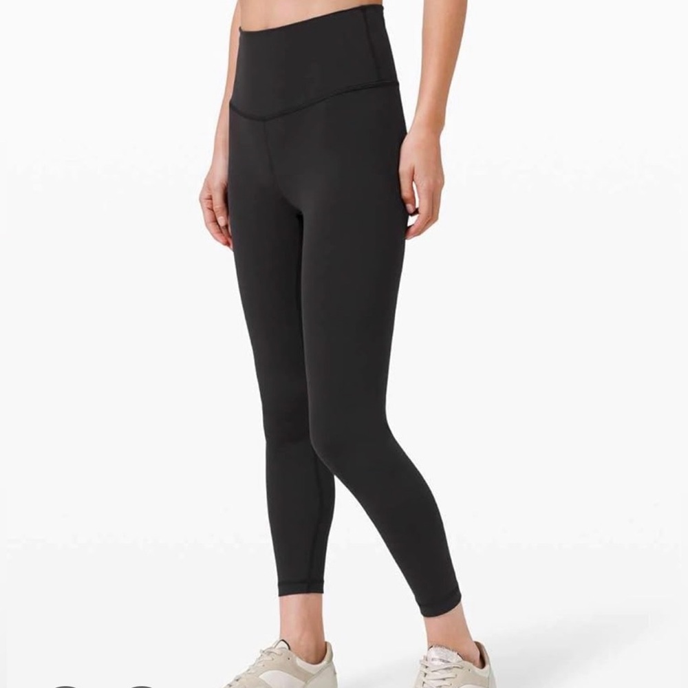 Lululemon Wunder Train high rise Leggings size 2 , 25”
